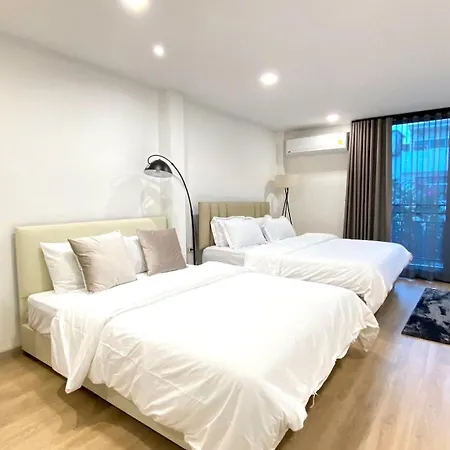 4Beds 4Baths New Renovated Entire House Bts Ekkamai Villa