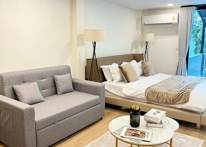 Vakantiehuis 4beds 4baths New Renovated Entire House Bts Ekkamai