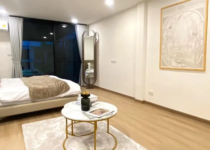 4beds 4baths New Renovated Entire House Bts Ekkamai Bangkok