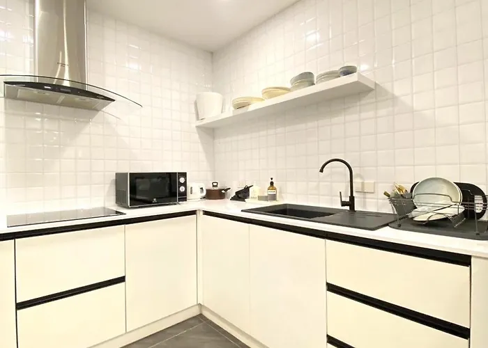 4beds 4baths New Renovated Entire House Bts Ekkamai Bangkok